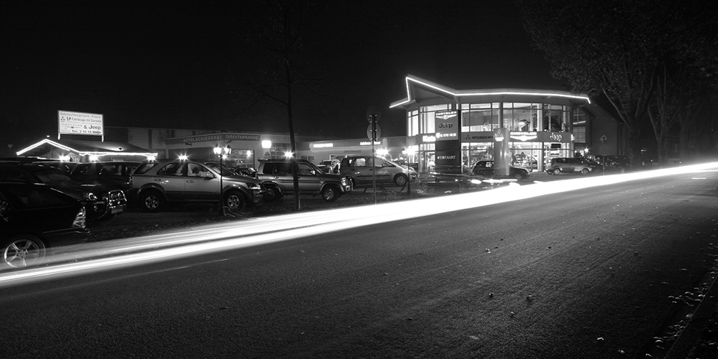 Autohaus Katzner in Gladbeck Nacht